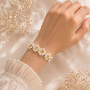 Daisy Crochet Bracelet, Handmade Flower Bracelet